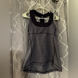 Lululemon Scoop Neck Tank in Heathered Purple Blue, Built-In Sports Bra